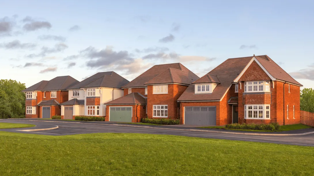 UK Housing Market Shifts: Sellers Slash Asking Prices by £10,000 to Secure Deals